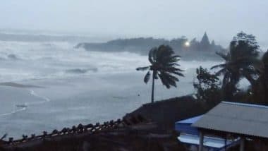 Cyclone Yaas: बुधवार मध्यरात्रि तक झारखंड पहुंच सकता है चक्रवाती तूफान यास, कई जगहों पर बारिश जारी