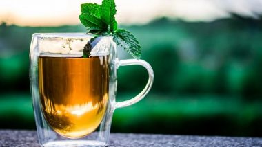 Health Tips: अपनी इम्यूनिटी को मजबूत बनाने के लिए करें इस खास चाय का सेवन, सेहत के लिए है बेहद फायदेमंद