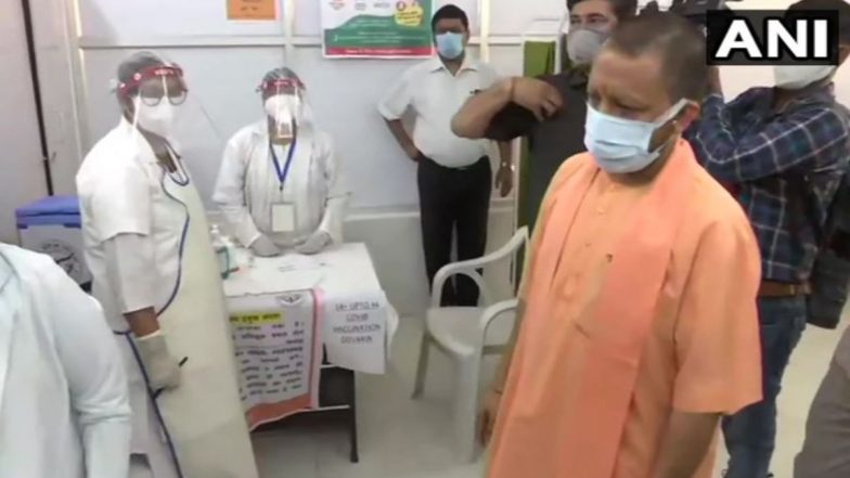 उत्तर प्रदेश में पिछले 24 घंटों में 26,847 कोरोना के नए मामले दर्ज हुए, 34,721 लोग डिस्चार्ज हुए और 298 लोगों की गई जान