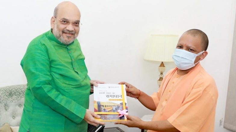 यूपी में सियासी हलचल बढ़ी, सीएम योगी आदित्यनाथ ने अमित शाह से की मुलाकात, देखें तस्वीर