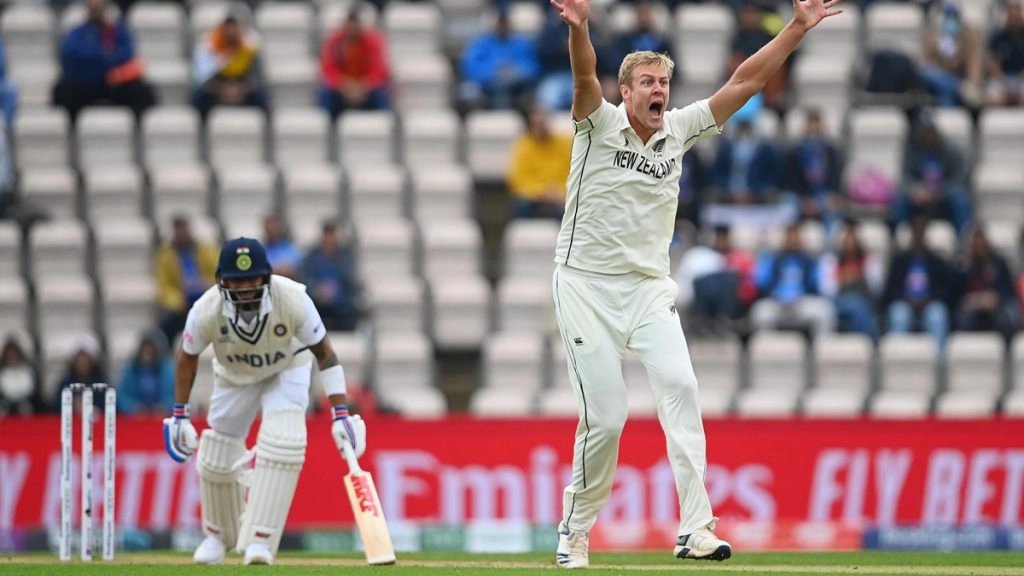 विराट कोहली को काइल जैमिसन ने किया आउट, फैंस बोले 'जैमिसन ने दोखा दे दिया...