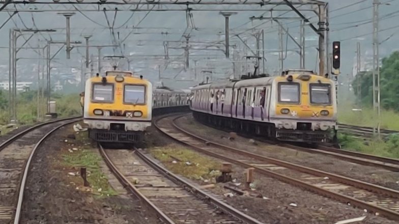 Mumbai Local Trains Status: हार्बर लाइन और ट्रांस हार्बर लाइन की लोकल ट्रेने लेट, शरारती तत्वों ने सिगनल सिस्टम को किया खराब, हुआ बहाल