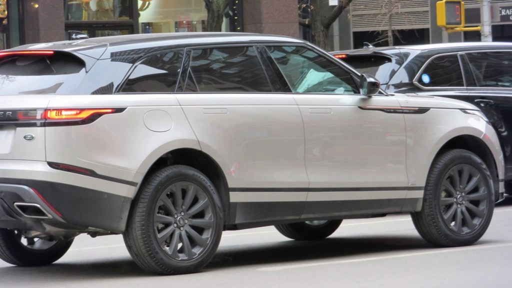 जेएलआर ने रेंज रोवर वेलार का नया मॉडल पेश किया, कीमत 79.87 लाख रुपये से शुरू