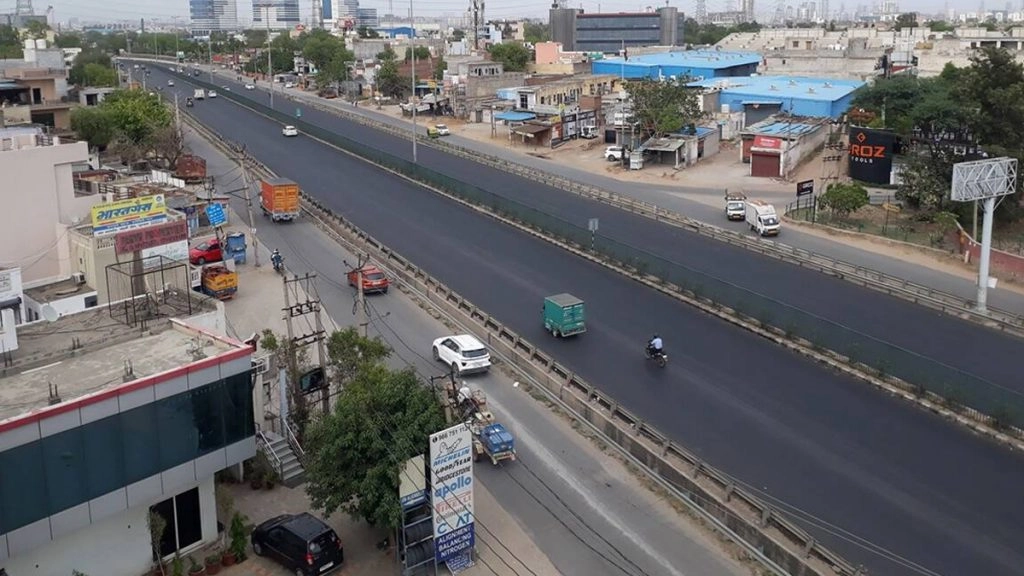 मुंबई में  रात के 11 बजे से सुबह 5 बजे तक  धारा 144 लगने के साथ ही लगा नाइट कर्प्यू