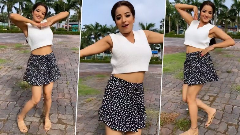 Monalisa Hot Video: भोजपुरी एक्ट्रेस मोनालिसा ने शॉर्ट ड्रेस पहनकर किया जमकर डांस, इंटरनेट पर छाया वीडियो