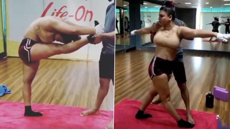 Rakhi Sawant ने हॉट स्पोर्ट्स ब्रा पहनकर किया योगा, Video देखकर दंग हुए फैंस