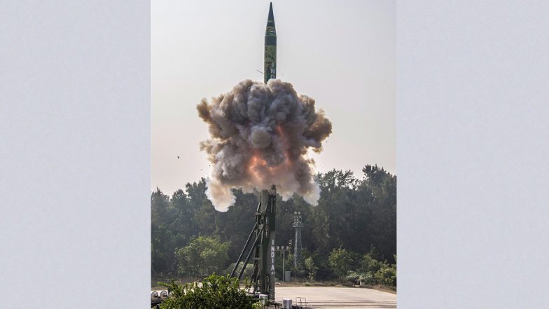Agni Prime: भारत ने अग्नि सीरीज की नई मिसाइल ‘अग्नि प्राइम’ का किया सफल परीक्षण, परमाणु बम के साथ 1500 km दूर बैठे दुश्मनों का सफाया करने में माहिर