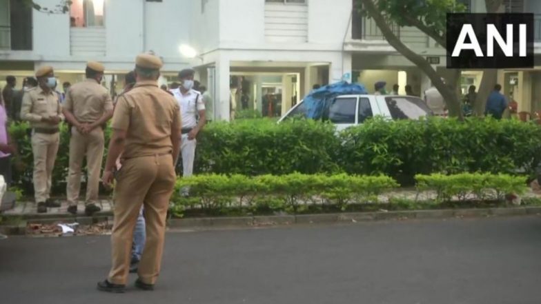 पश्चिम बंगाल: STF और अज्ञात व्यक्तियों के बीच न्यू टाउन क्षेत्र में गोलीबारी, CID और पुलिस टीम मौके पर मौजूद