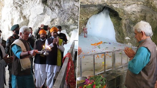 जम्मू- कश्मीर के उपराज्यपाल मांजो सिन्हा ने आज श्री अमरनाथजी तीर्थ की पवित्र गुफा में पूजा-अर्चना की