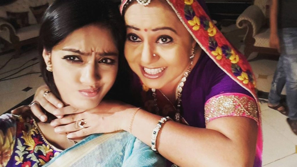 टीवी पर रिश्ते को फिर से परिभाषित करती है सास-बहू की जोड़ी