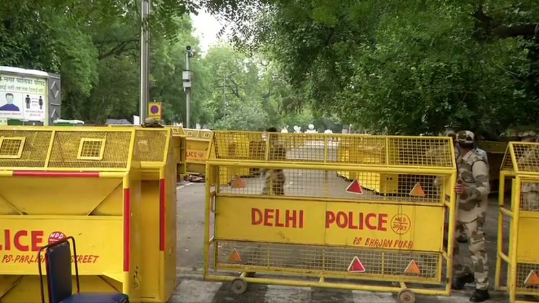 Monsoon Session: संसद के मानसून सत्र के बीच तीन कृषि कानूनों के खिलाफ किसानों का विरोध प्रदर्शन जारी, जंतर-मंतर पर बढ़ाई गई सुरक्षा