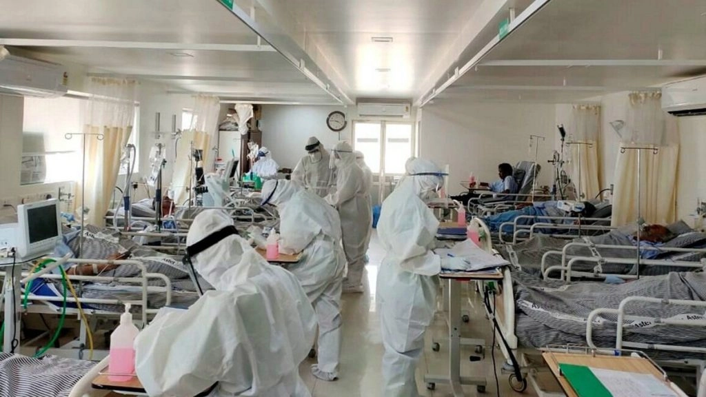 भारत में कोरोना के 44,658 नए मामले, 496 मौतें