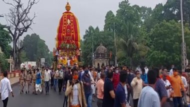 Gujarat Rath Yatra 2021: वडोदरा में भगवान जगन्नाथ की रथ यात्रा निकाली गई