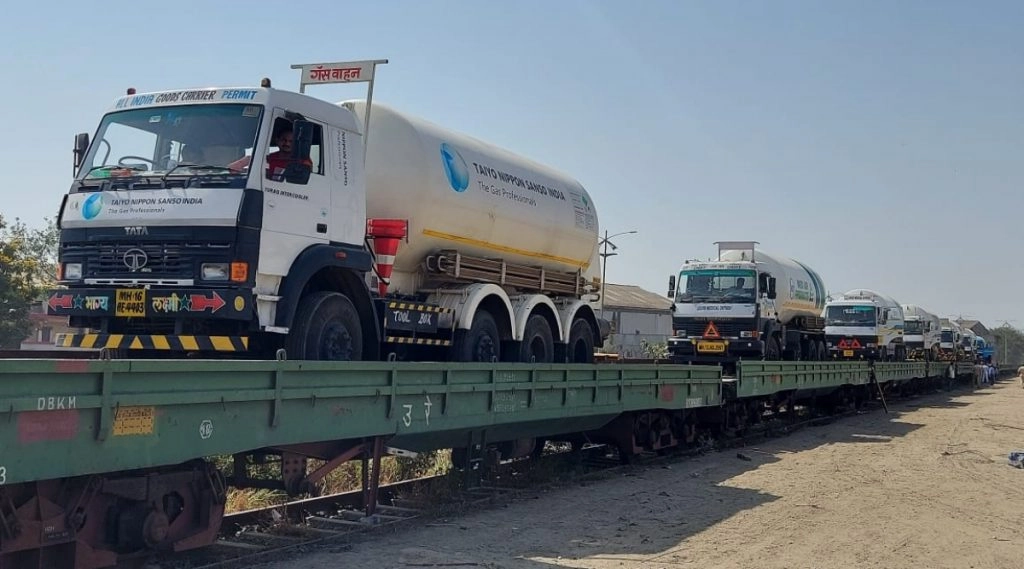 कोरोना से जंग के लिए भारत ने बांग्लादेश और इंडोनेशिया भेजी आवश्यक सामग्री