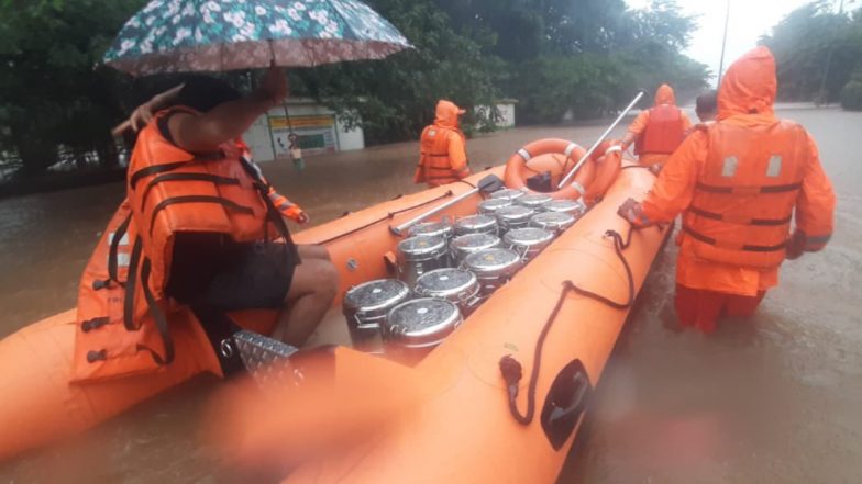 Maharashtra Landslide: बारिश-भूस्खलन से अब तक 136 लोगों की मौत, रायगढ़ में 50 ग्रामीणों के मलबे में दबे होने की आशंका