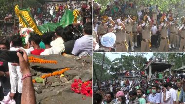 Himachal Pradesh: रामपुर में राजकीय सम्मान के साथ पूर्व सीएम Virbhadra Singh का किया गया अंतिम संस्कार, देखें तस्वीर