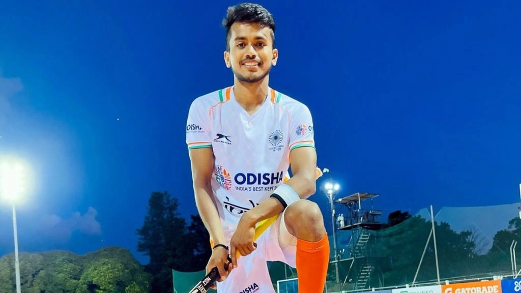 एक हाथ से हॉकी खेलने में माहिर हैं Vivek Sagar, यहां पढ़ें उनसे जुड़ा एक रोचक वाक्या