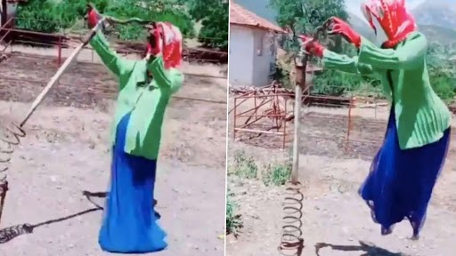 Scariest Viral Video: भूतिया मास्क पहने हुए स्प्रिंग अटैच 'बिजूका' का डरावना वीडियो हुआ वायरल