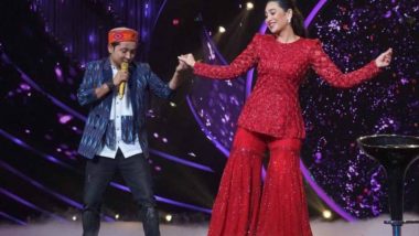 Indian Idol 12 में पहुंची करिश्मा कपूर, पवनदीप राजन की परफॉरमेंस देख स्टेज पर करने लगी डांस