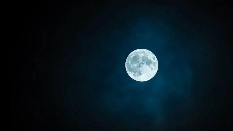 Moon's Wobble: चंद्रमा के ‘डगमगाने’ से पृथ्वी पर आएगी विनाशकारी बाढ़, NASA के स्टडी से हुआ चौंकाने वाला खुलासा