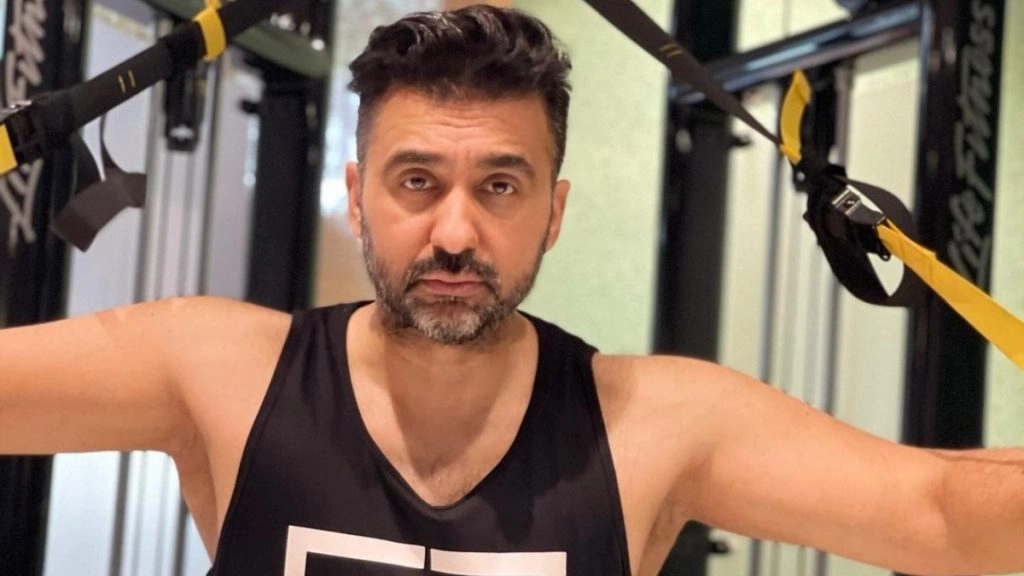 पोर्नोग्राफी मामले में नयी प्राथमिकी: कुंद्रा की कंपनी के प्रोड्यूसर, अभिनेत्री गहना वशिष्ठ नामजद