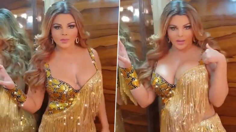 Rakhi Sawant ने हॉट कपड़ों में दिखाया अपना ग्लैमरस अंदाज, अकेले में देखें ये Hot Video