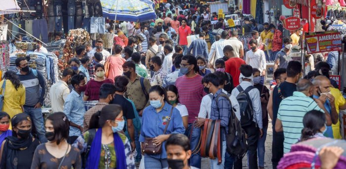 Delhi: सरोजिनी नगर का एक्सपोर्ट मार्केट अगले आदेश तक बंद, COVID-19 प्रोटोकॉल्स का उल्लंघन करने पर हुई कार्रवाई