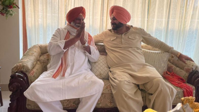 Punjab: सूबे की राजनीति में आएंगे और ट्विस्ट? कांग्रेस की बैठक में सिद्धू को लेकर हो सकता है बड़ा फैसला