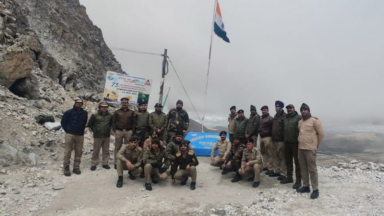 Independence Day 2021: 18300 फीट की ऊंचाई पर डोंकयाला दर्रे के दुर्गम इलाके में फहराया गया तिरंगा