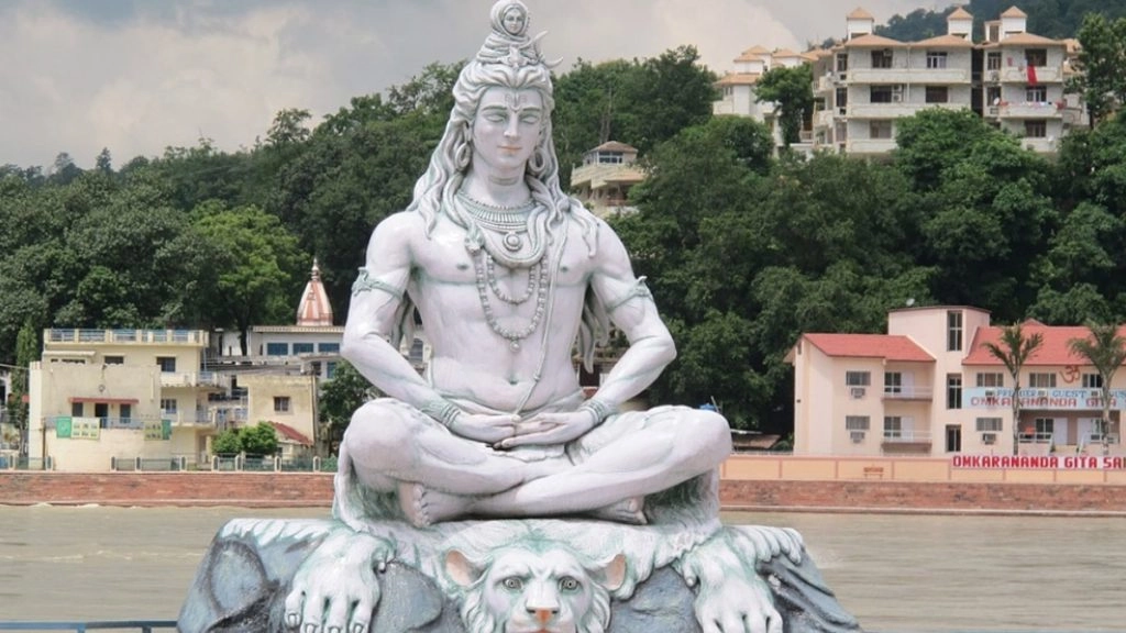 श्रावण मास के शनिवार महत्व! इन 6 उपाय को करने से दूर होते हैं सारे संकट!