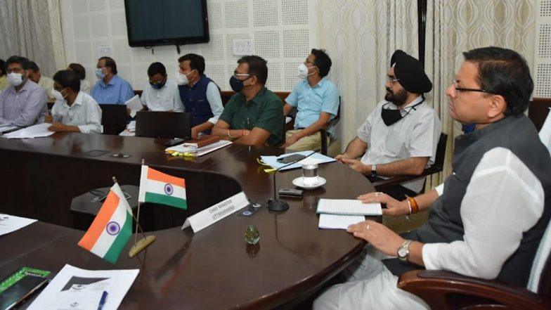 Uttarakhand: सीएम पुष्कर सिंह धामी ने की वित्त विभाग की समीक्षा, गरीबी-बेरोजगारी और पलायन से मुक्ति पर ध्यान देने के दिए निर्देश