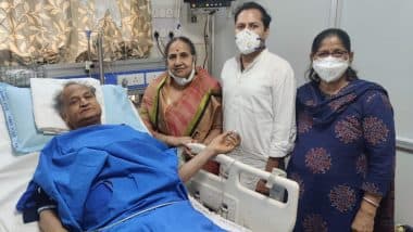राजस्थान के SMS अस्पताल में सीएम अशोक गहलोत की सफल एंजियोप्लास्टी, बेटे ने फोटो शेयर कर की पिता के जल्द ठीक होने की प्रार्थना