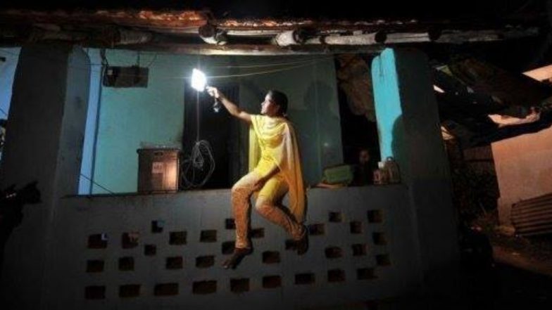 Chhattisgarh: छत्तीसगढ़ में रोजगार के साथ मिली 'बिजली बिल वाली दीदी' की पहचान