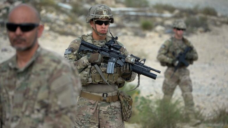 Afghanistan Crisis: काबुल एयरपोर्ट पर गोलीबारी में कम से कम 5 लोगों की मौत- रिपोर्ट