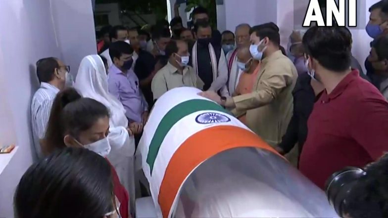 Kalyan Singh Passes Away: गृहमंत्री अमित शाह और शिवराज सिंह समेत तमाम दिग्गजों ने कल्याण सिंह को दी श्रद्धांजलि