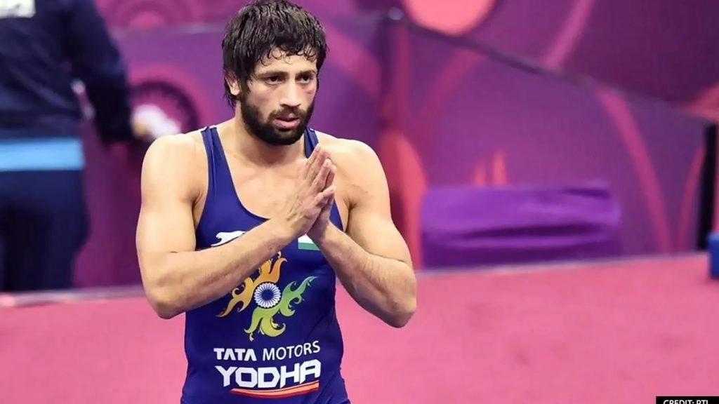 Tokyo Olympics 2020: Ravi Kumar Dahiya को मिला सिल्वर, फाइनल मुकाबले में दी कड़ी टक्कर