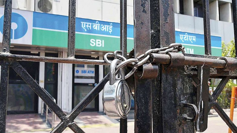 Bank Holidays in November 2021: अगले महीनें पड़ने वाली हैं ढेर सारी छुट्टियां, लेनदेन की योजना बनाने से पहले जरुर देख लें लिस्ट