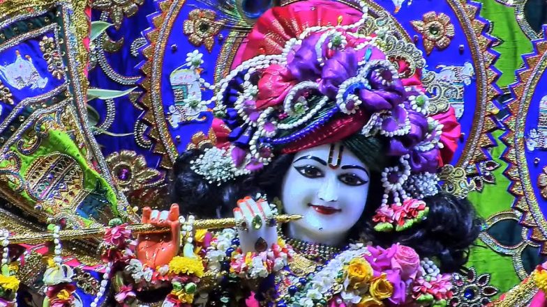 Janmashtami 2021 Live Digital Darshan: जन्माष्टमी पर ISKCON मंदिर जुहू से करें भगवान कृष्ण के जन्मोत्सव का लाइव दर्शन!