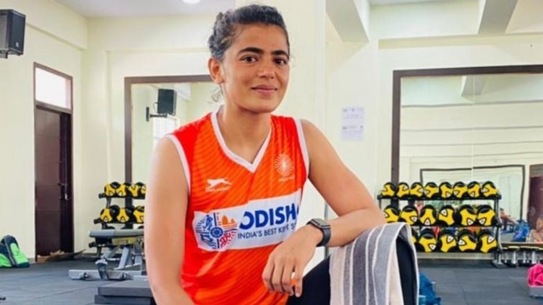 सविता पुनिया को ऐसे ही नहीं बोलते 'भारत की दीवार': उनके ये प्रेरणादायक ट्वीट्स देखकर समझ जाएंगे कितनी मेहनत से बनी हैं भारतीय हॉकी टीम की सर्वश्रेष्ठ गोल कीपर