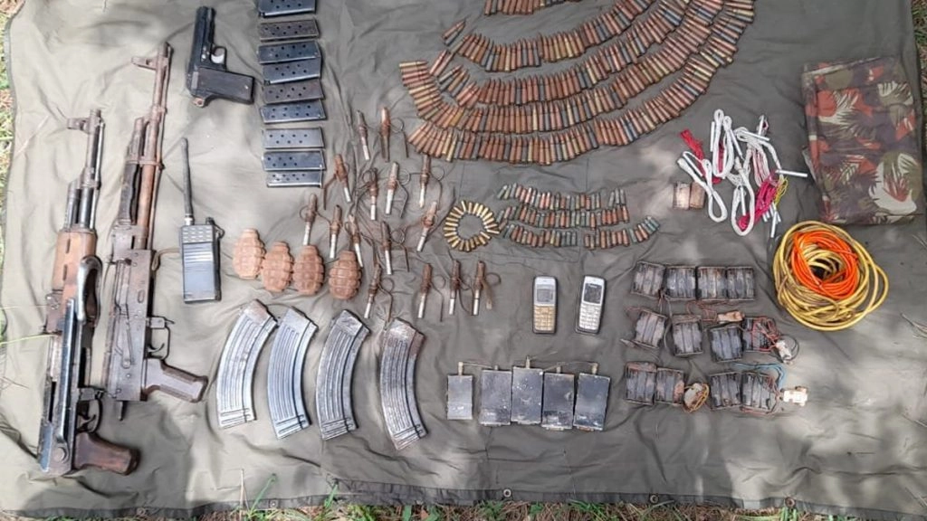 स्वतंत्रता दिवस से पहले पुंछ में हथियार का बड़ा जखीरा सेना ने किया जब्त