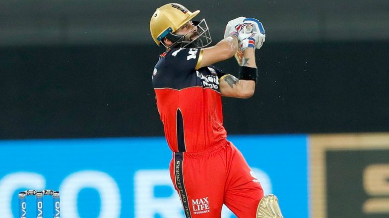 IPL 2021, RCB vs MI: एमआई के गेंदबाजों पर जमकर बरसे कैप्टन कोहली और ग्लेन मैक्सवेल, बैंगलौर ने मुंबई को जीत के लिए दिया 166 रन का लक्ष्य