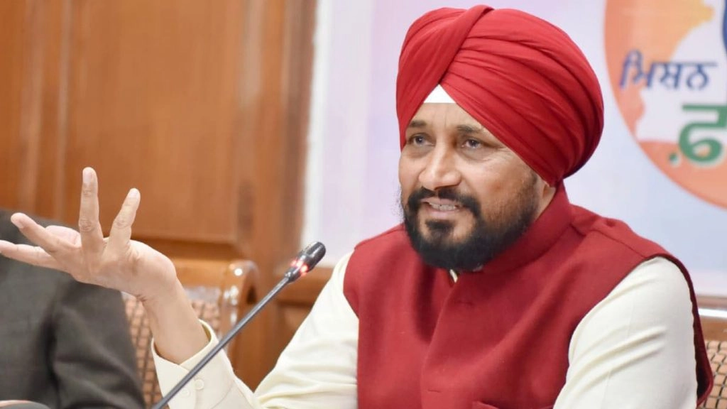  पंजाब चुनाव से पहले कांग्रेस का बड़ा दांव, दलित चेहरा चन्नी को बनाया सीएम, आज लेंगे मुख्यमंत्री पद की शपथ