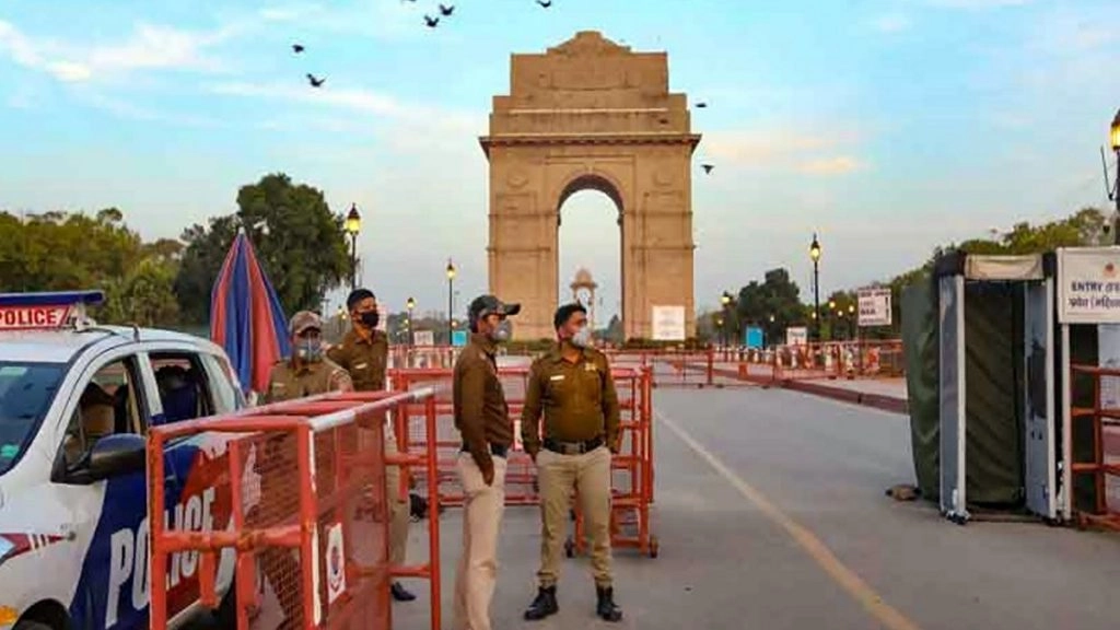 दिल्ली में सुबह आंशिक रूप से बादल छाए, बारिश के आसार