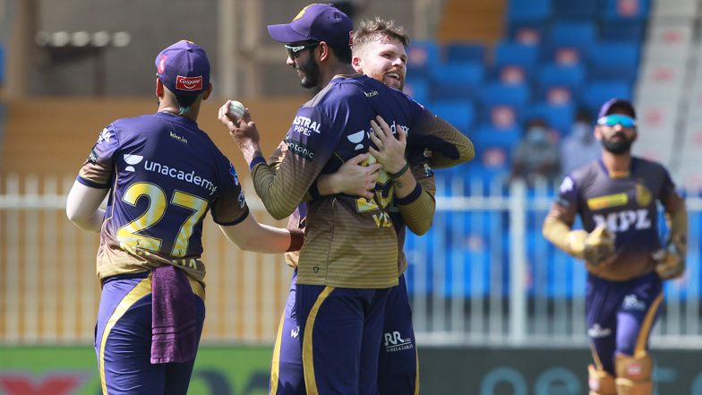 IPL 2021 Eliminator, RCB vs KKR: आरसीबी को लगा पहला झटका, देवदत्त पडीक्कल हुए बोल्ड