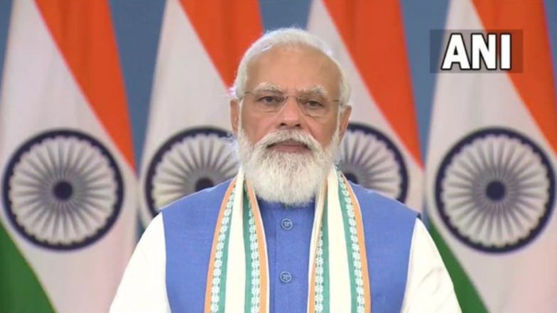 पीएम नरेंद्र मोदी ने पूर्व IAS अधिकारी अमित खरे को बनाया अपना सलाहकार