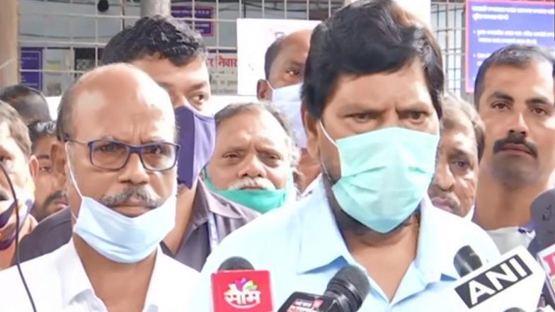 महाराष्ट्र में लगना चाहिए राष्ट्रपति शासन: केन्द्रीय मंत्री रामदास आठले