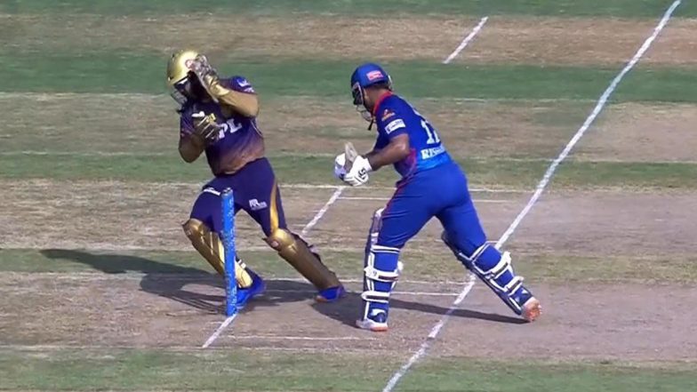 IPL 2021, KKR vs DC: मैच के दौरान ऋषभ पंत ने किया कुछ ऐसा जिसे देख दिनेश कार्तिक भी हो गए हैरान (देखें वीडियो)