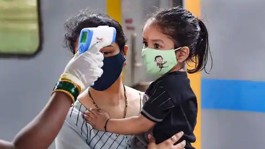 COVID-19: स्कूल खुलने पर अपने बच्चे की रैपिड एंटीजन जांच कैसे करें