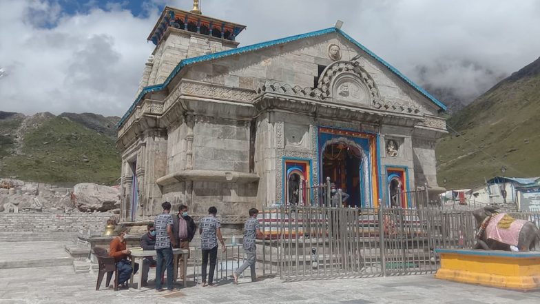 Uttarakhand: सफलतापूर्वक शुरू हुई चारधाम यात्रा, देवस्थानम बोर्ड की वेबसाइट से 42 हजार से अधिक ई पास जारी