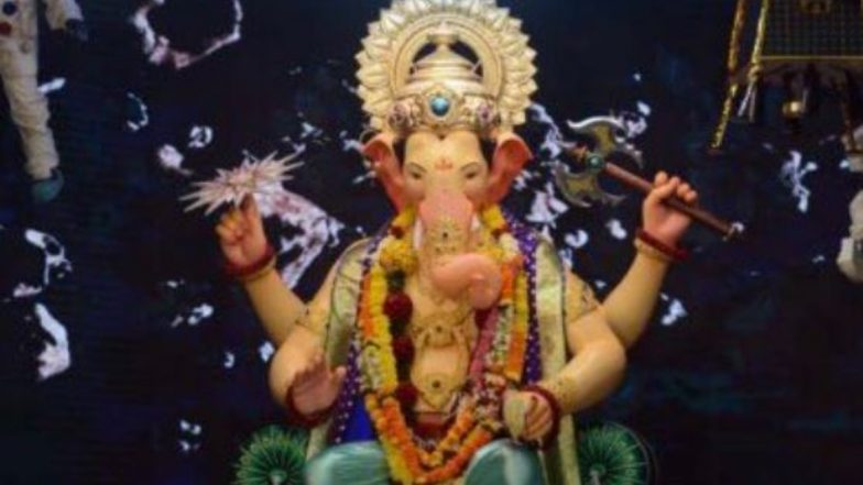 Lalbaugcha Raja Mukh Darshan & Live Streaming: घर बैठे लालबागचा राजा के दर्शन का उठाएं लाभ, लाइव स्ट्रीमिंग के जरिए करें मुख दर्शन